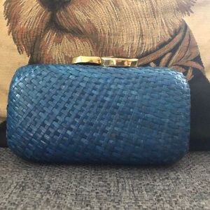 Kayu Woven Straw Clutch